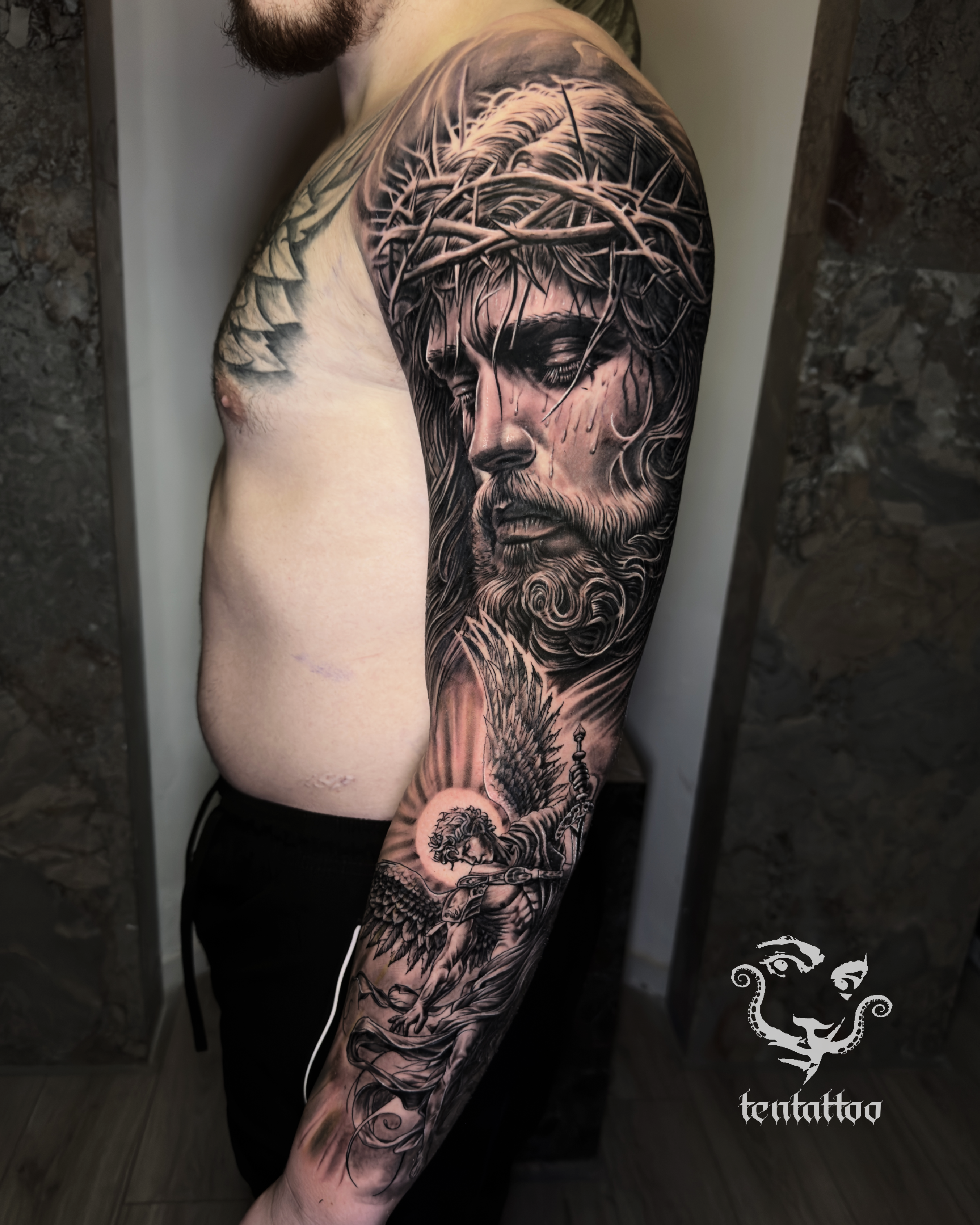 Tattoo by Leardo Xhemollari