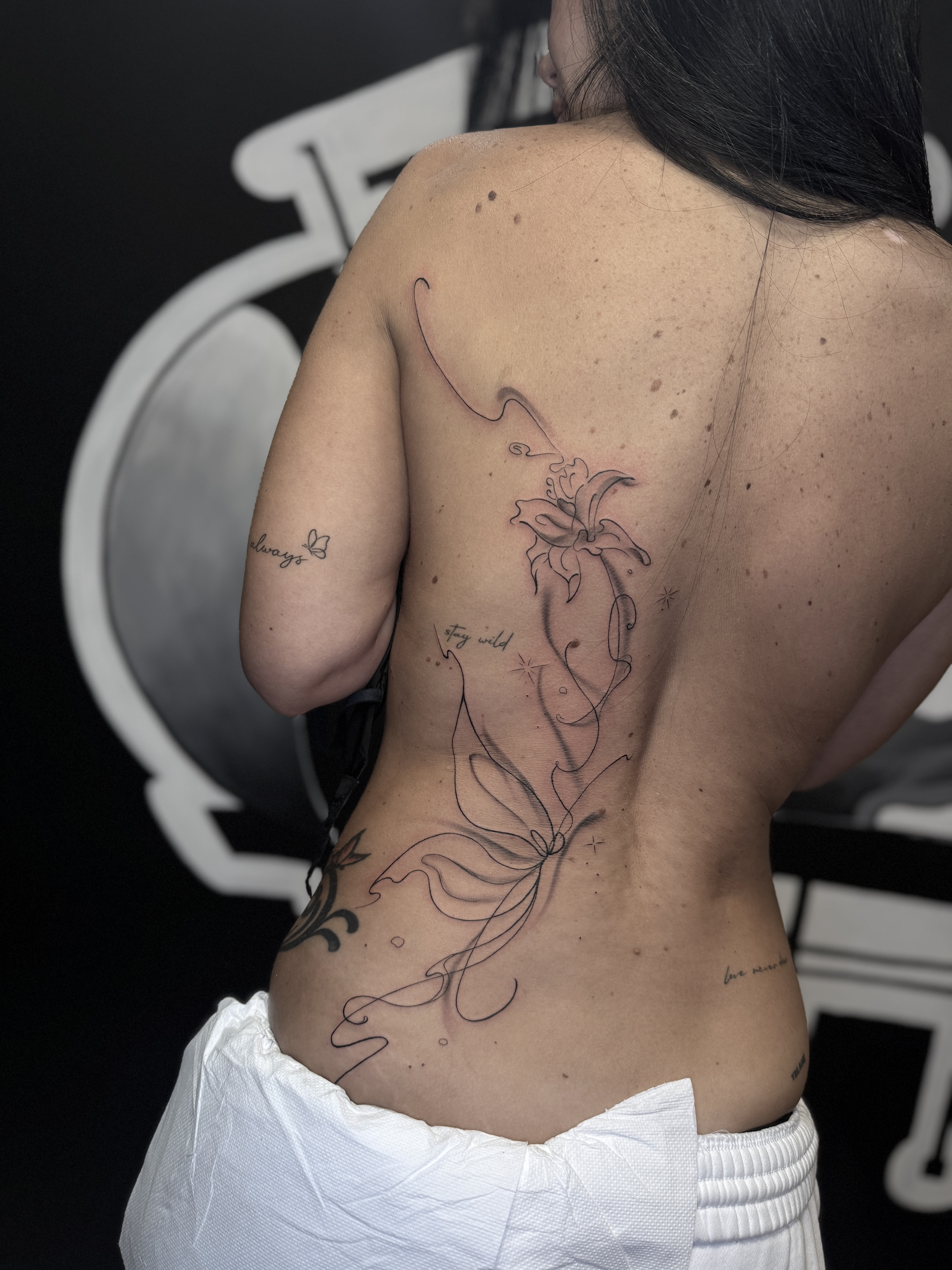 Fine Line tattoo example